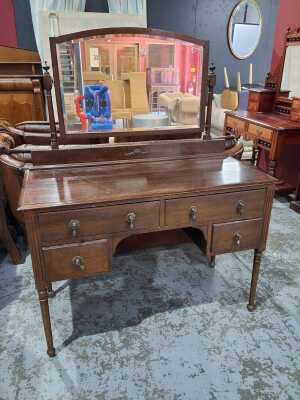 DRESSING TABLE