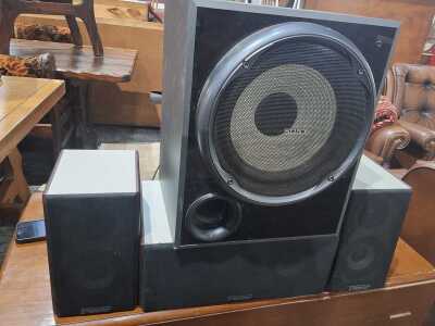 STEREO SPEAKERS
