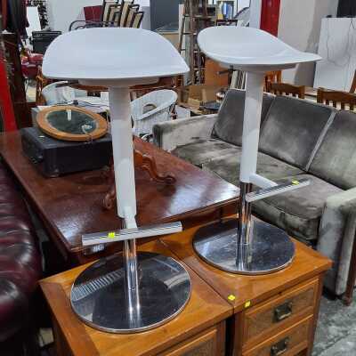 BARSTOOLS