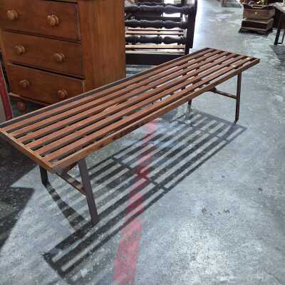 BENCH SEAT