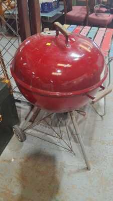 WEBER BBQ