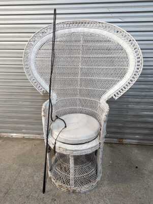 PEACOCK CHAIR