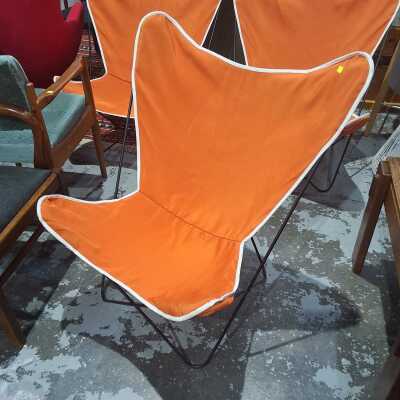 BUTTERFLY CHAIR
