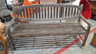 GARDEN BENCH