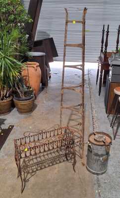 POT STAND