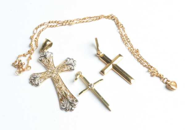 GOLD PENDANTS