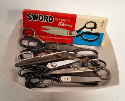 SCISSORS
