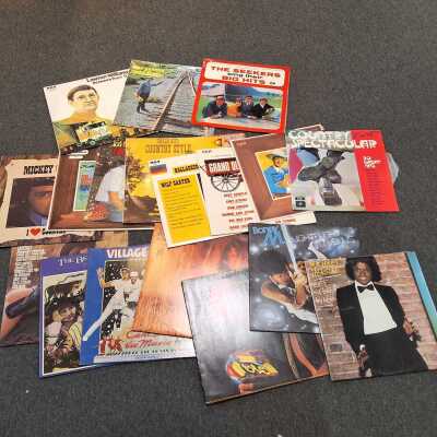 VINYL RECORDS