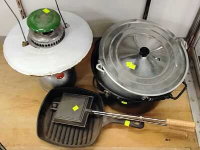 CAMPING KITCHENWARE