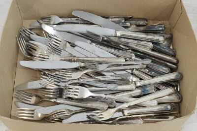 FLATWARE