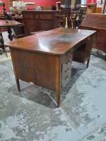 DESK - 2