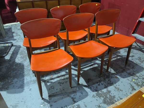 DINING CHAIRS