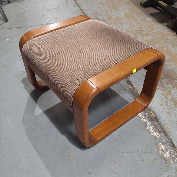 FOOT STOOL