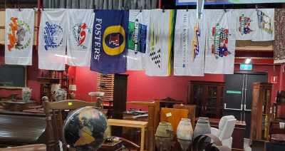 GRAND PRIX FLAGS