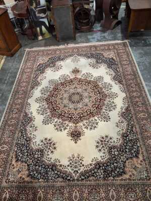 RUG