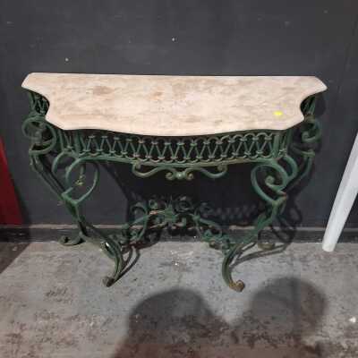 CONSOLE TABLE