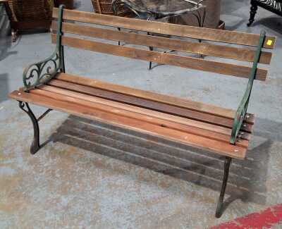 GARDEN BENCH