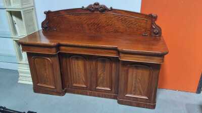 SIDEBOARD