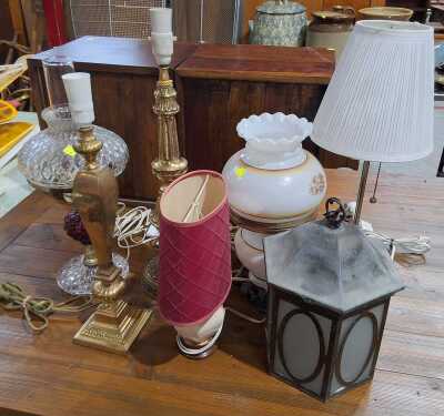 LIGHTING LOT