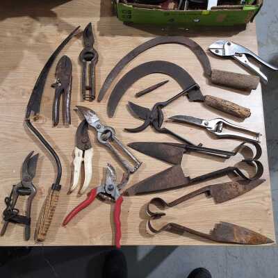 CUTTING DEVICES