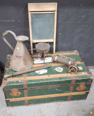 VINTAGE LOT