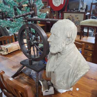 BUST AND LOOM