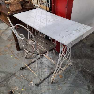 PATIO SET