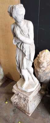 GARDEN SCULPTURE