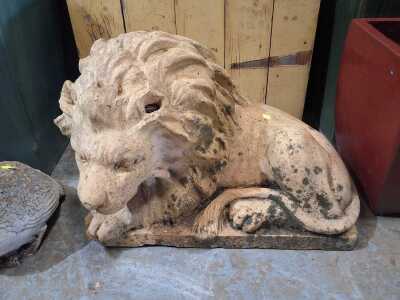 GARDEN ORNAMENT