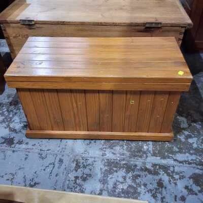 BLANKET BOX