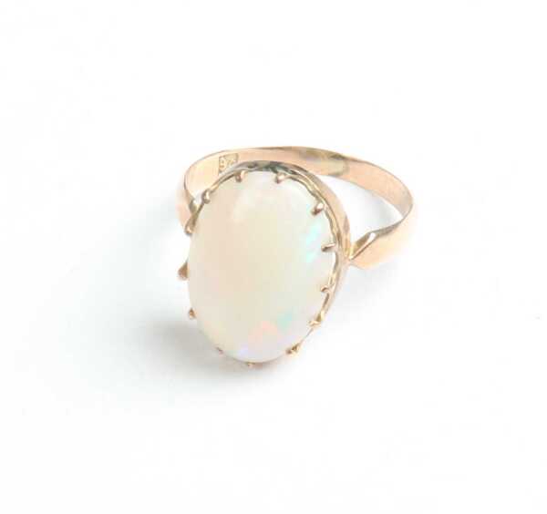 OPAL RING