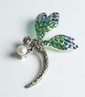 SILVER BROOCH