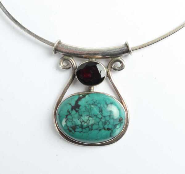 SILVER NECKLACE