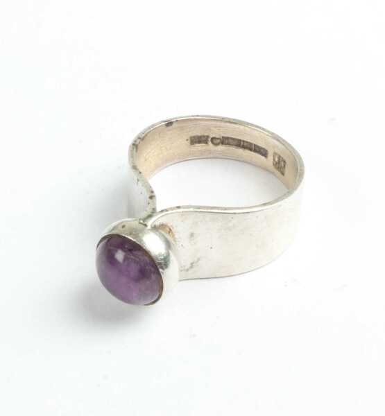 SILVER RING