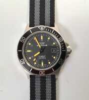 WRIST WATCH