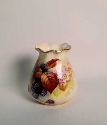 ROYAL WORCESTER