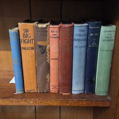 VINTAGE AUSTRALIAN WW1 LITERATURE.