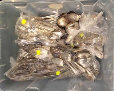 FLATWARE