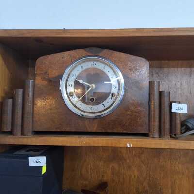 MANTEL CLOCK