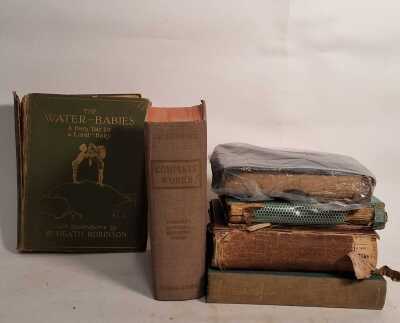 VINTAGE BOOKS