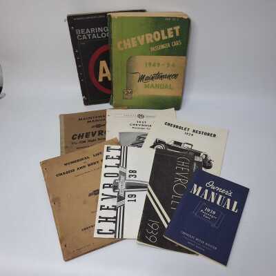 CHEVROLET BOOKS