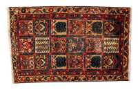BAKHTIARI ANTIQUE RUG