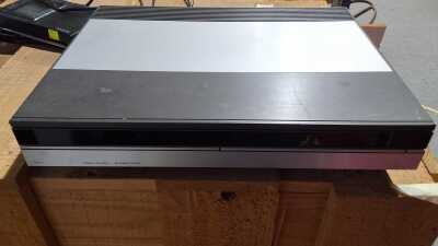 CD PLAYER