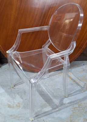 GHOST CHAIR