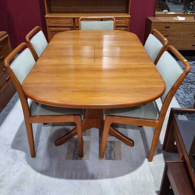 DINING SUITE