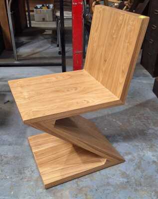 SIDE CHAIR
