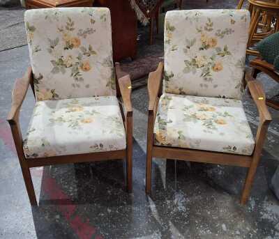 FLER TV CHAIRS