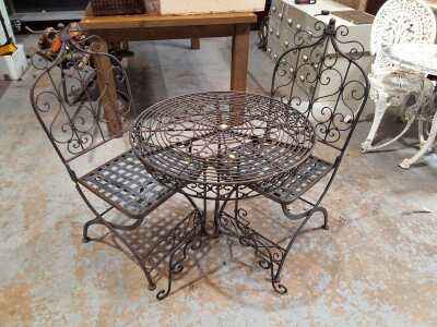 PATIO SETTING