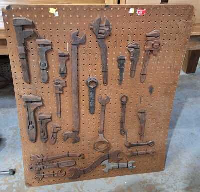 VINTAGE TOOL DISPLAY
