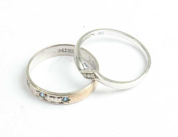 GOLD RINGS